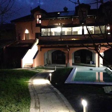 Casa Rosa Gasthof 3*